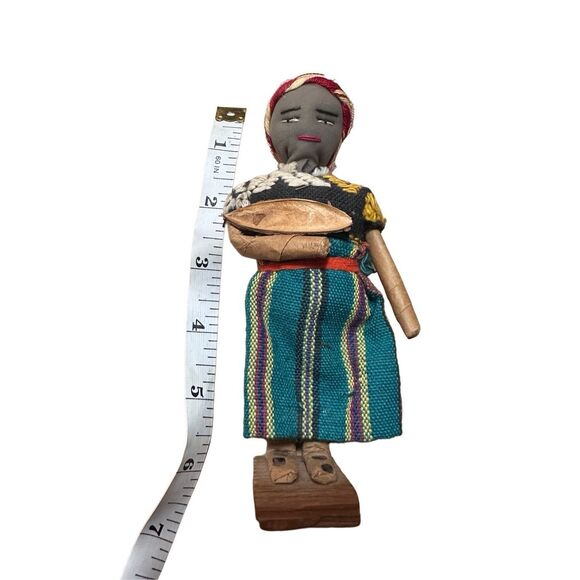 Two Folk Peru Handmade Fabric Dolls Peruvian Artist - Picture 2 of 13